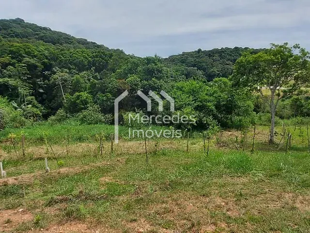 Terreno com 205m², à venda, no bairro Rio do Meio em Itajaí