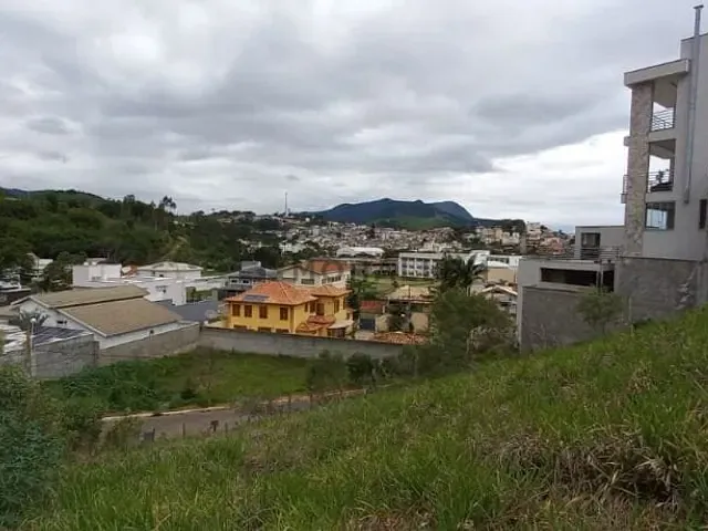 Terreno com 508m², à venda, no bairro Pinheirinho em Itajubá