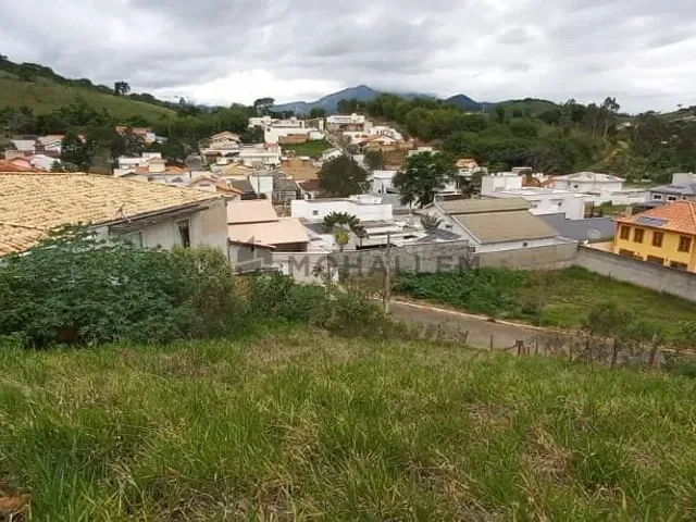 Terreno com 508m², à venda, no bairro Pinheirinho em Itajubá