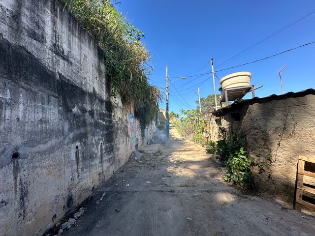 Terreno com 360m², à venda, no bairro Jardim Alvorada em Belo Horizonte