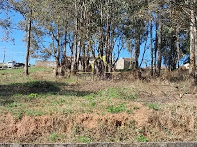 Terreno com 442m², à venda, no bairro Recreio dos Bandeirantes em Guaxupé