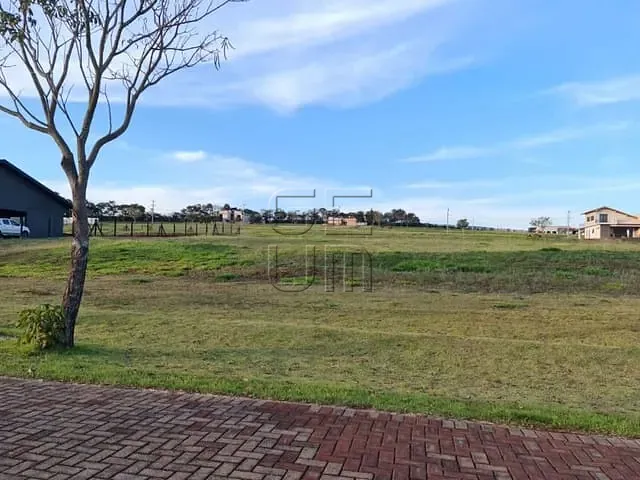 Terreno com 1500m², à venda, no bairro Rodovia em Sertanópolis