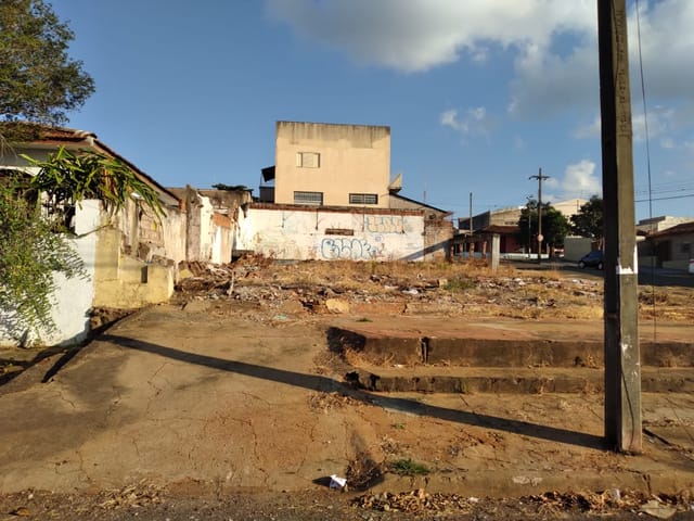 Foto do Terreno - Terreno comercial à venda, 317,27m², próximo ao Terminal de Ônibus Urbano Zona Oeste, Jardim do Sol, Londrina, PR | Guepardo Imob
