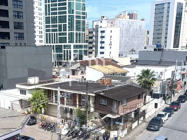 Terreno com 328m², à venda, no bairro Centro em Itajaí