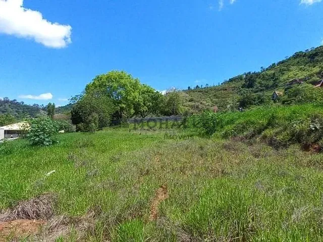 Terreno com 1200m², à venda, no bairro Pinheirinho em Itajubá