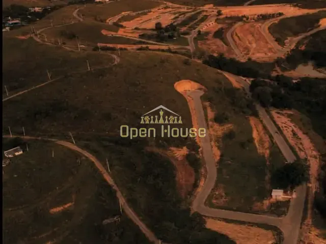 Terreno com 300m², à venda, no bairro Lago Real em Pinheiral