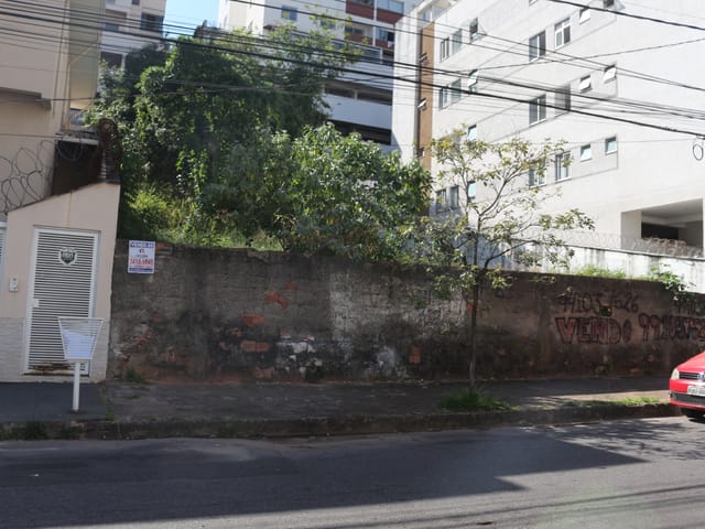 Terreno com 420m², à venda, no bairro Manacás em Belo Horizonte