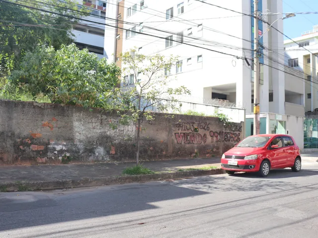 Terreno com 420m², à venda, no bairro Manacás em Belo Horizonte