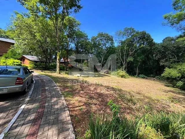 Terreno com 1619m², à venda, no bairro Villagos em Chapecó