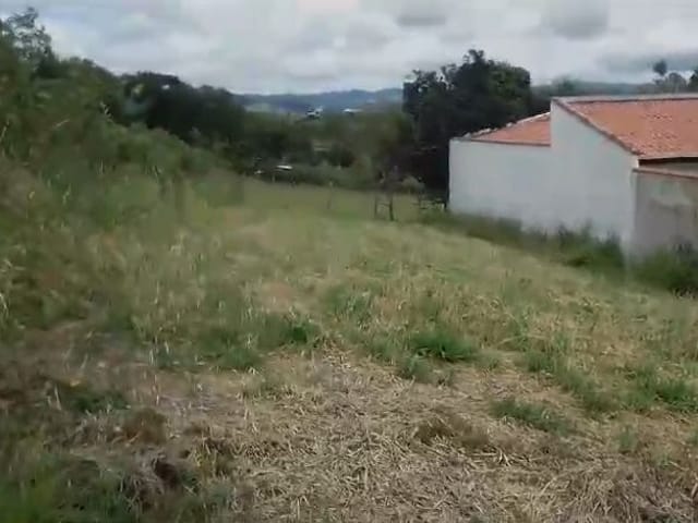 Terreno com 150m², à venda, no bairro Itaim em Córrego do Bom Jesus