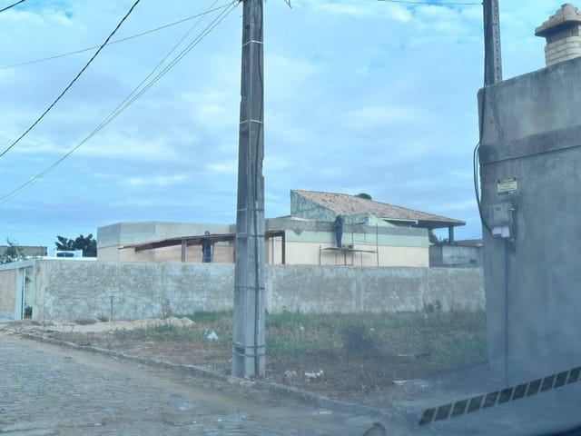 Terreno com 239m², à venda, no bairro Parque Pecuária em Campos dos Goytacazes