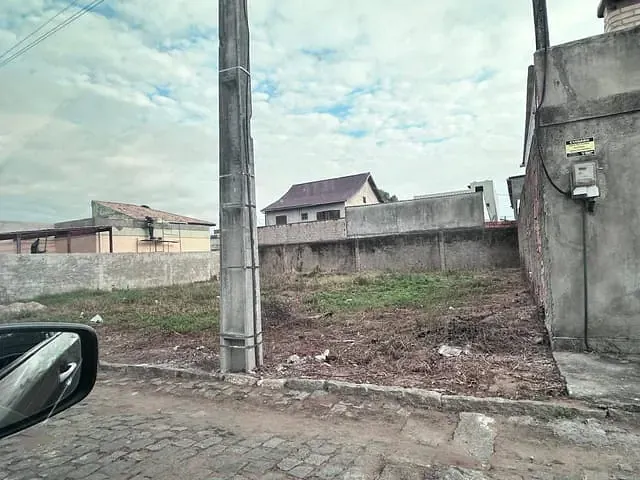 Terreno com 239m², à venda, no bairro Parque Pecuária em Campos dos Goytacazes
