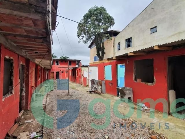 Terreno à venda, no bairro Capão Raso em Curitiba