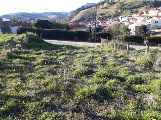 Foto do Terreno - Terreno à venda 250M², Centro, Maria da Fé - MG | MOHALLEM e LOPES CORRETAGEM E ADMINISTRACAO DE IMOVEIS LTDA