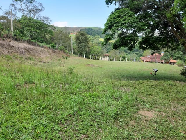 Terreno com 3060m², à venda, no bairro Furnas em Extrema