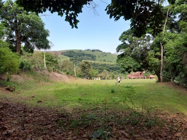 Terreno com 3060m², à venda, no bairro Furnas em Extrema