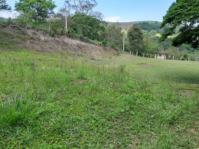 Terreno com 3060m², à venda, no bairro Furnas em Extrema