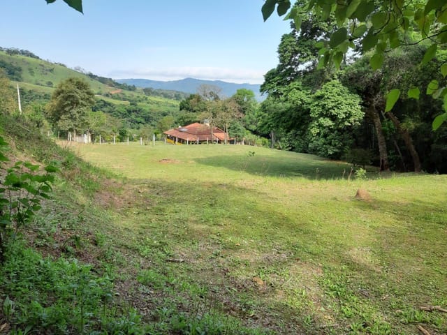 Terreno com 3060m², à venda, no bairro Furnas em Extrema