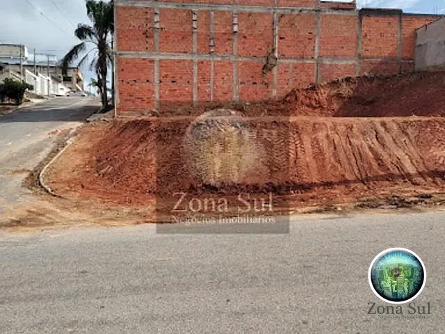 Terreno com 188m², à venda, no bairro Jardim Araujo em Votorantim
