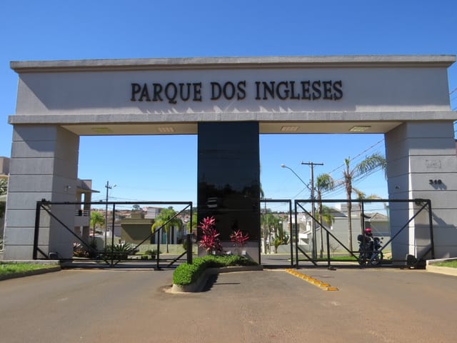 Terreno com 451m², à venda, no bairro Jardim Carvalho em Ponta Grossa