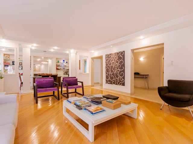 Foto do Apartamento - Apartamento tipo para venda em Santa Cecília com 3 quartos, sendo 1 suíte, 250m² | Lares e Andares Imóveis