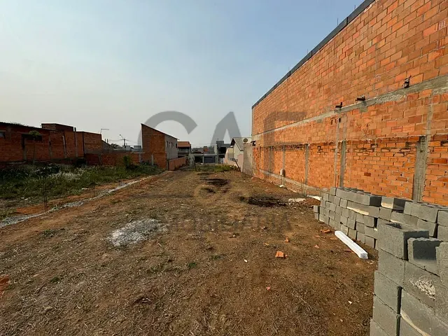 Terreno com 250m², à venda, no bairro Recanto Camanducaia em Jaguariúna