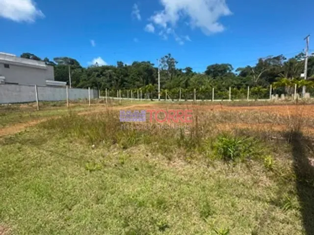 Terreno com 452m², à venda, no bairro Nossa Senhora da Vitória em Ilhéus
