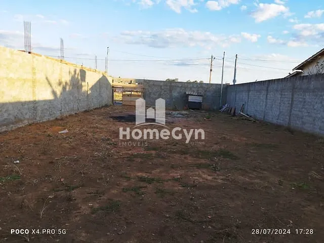 Terreno com 300m², à venda, no bairro Residencial Porto seguro em Abadia de Goiás