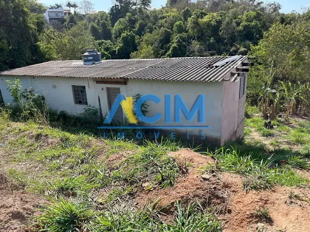 Terreno com 452m², à venda, no bairro Colina do Castelo em Jaguariúna