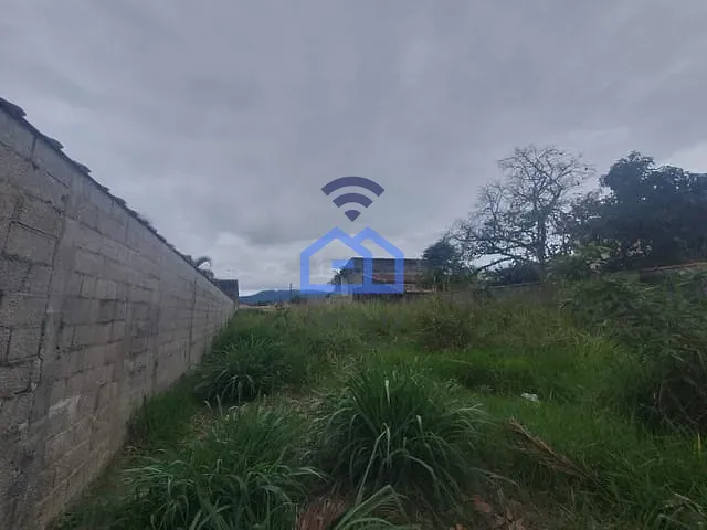 Terreno com 360m², à venda, no bairro Pontal de Santa Marina em Caraguatatuba