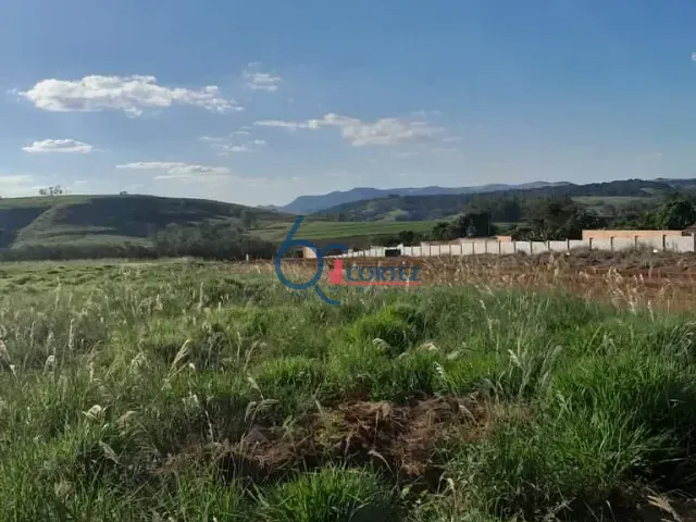Terreno com 554m², à venda, no bairro Zona Rural em Corumbataí