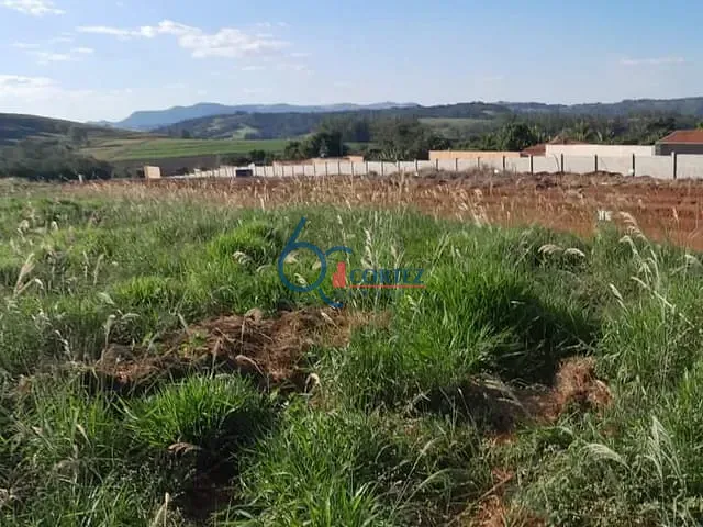 Terreno com 554m², à venda, no bairro Zona Rural em Corumbataí