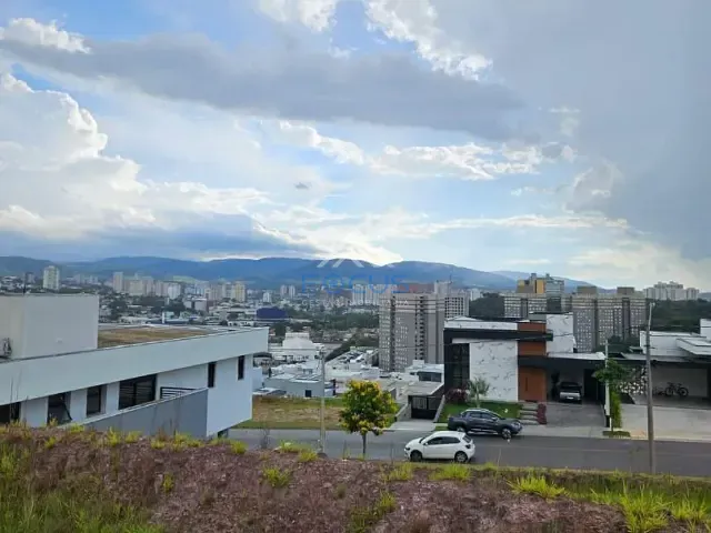 Terreno com 483m², à venda, no bairro Jardim Florestal em Jundiaí