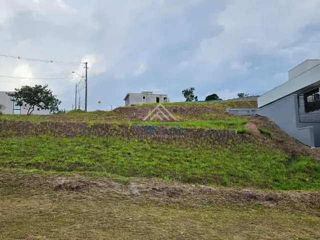 Terreno com 483m², à venda, no bairro Jardim Florestal em Jundiaí
