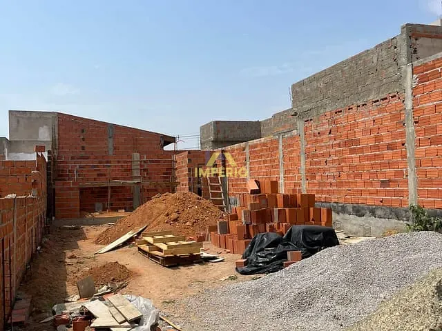 Terreno com 180m², à venda, no bairro Residencial Parque Imperial em Salto