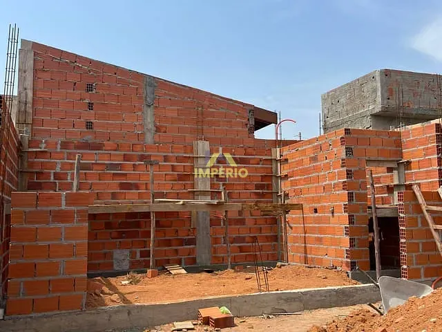 Terreno com 180m², à venda, no bairro Residencial Parque Imperial em Salto