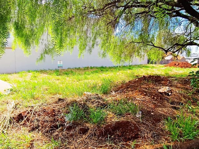 Terreno com 485m², à venda, no bairro Jardim das Mansões em Cambé