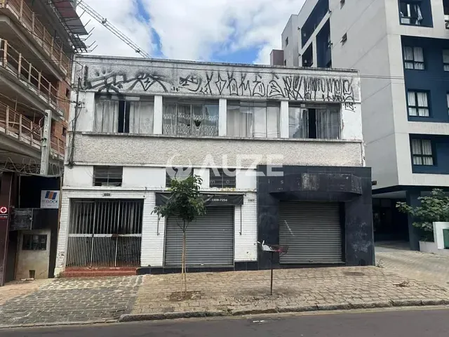 Terreno com 825m², à venda, no bairro Rebouças em Curitiba
