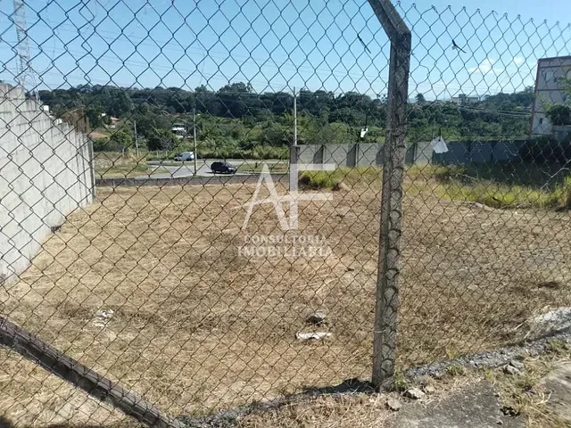 Terreno com 300m², à venda, no bairro Residencial Portal da Mantiqueira em Taubaté