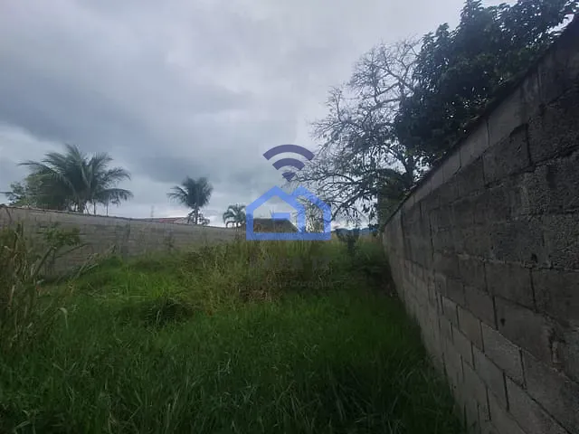 Terreno com 360m², à venda, no bairro Pontal de Santa Marina em Caraguatatuba