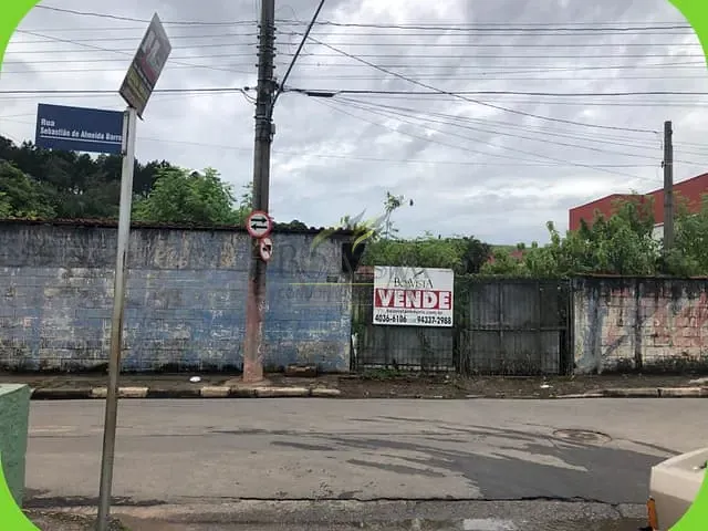 Terreno com 2800m², à venda, no bairro Centro em Piracaia
