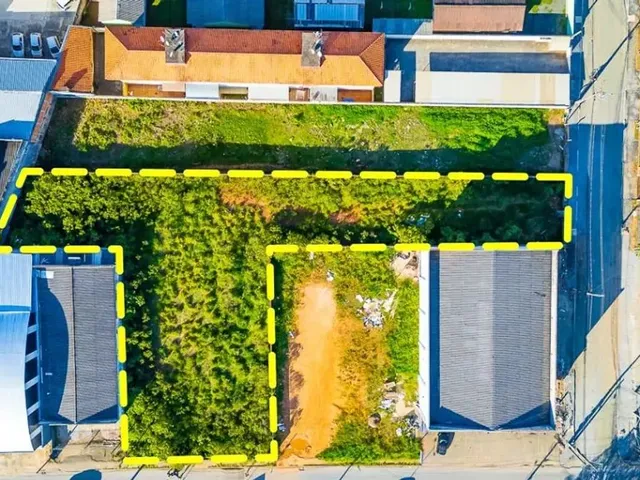 Terreno à venda, no bairro Jardim Guaraituba em Colombo