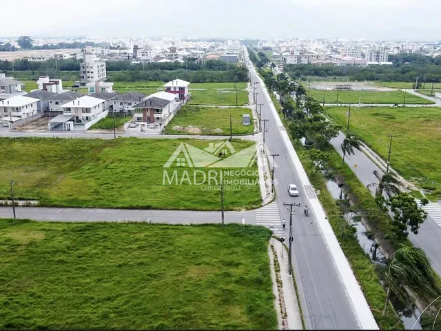 Terreno com 1879m², à venda, no bairro Nova Palhoça em Palhoça
