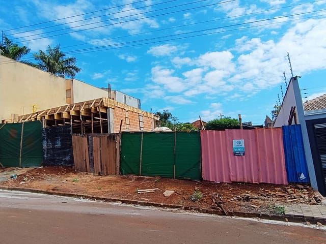 Terreno com 310m², à venda, no bairro Jardim das Mansões em Cambé
