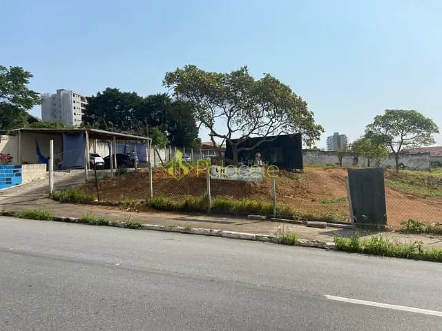 Terreno com 2000m², à venda, no bairro Vista Alegre em Taubaté