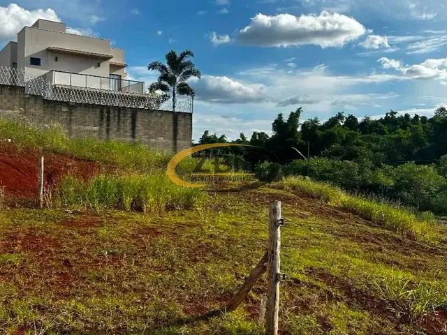 Terreno com 300m², à venda, no bairro Gleba Simon Frazer em Londrina
