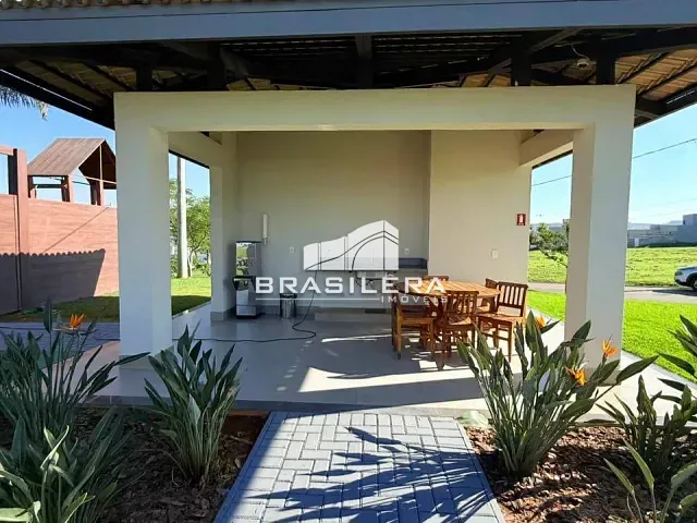 Terreno com 276m², à venda, no bairro Jardins Parma em Senador Canedo