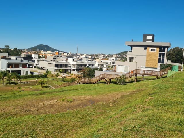 Terreno com 509m², à venda, no bairro Ingleses do Rio Vermelho em Florianópolis