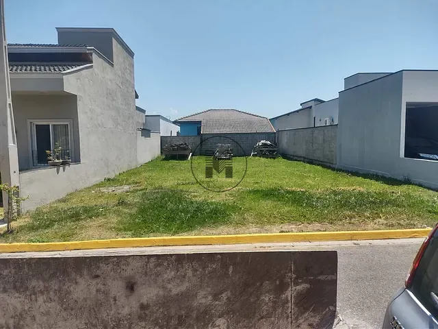 Terreno com 253m², à venda, no bairro Loteamento Pinheiros de Tremembé em Tremembé