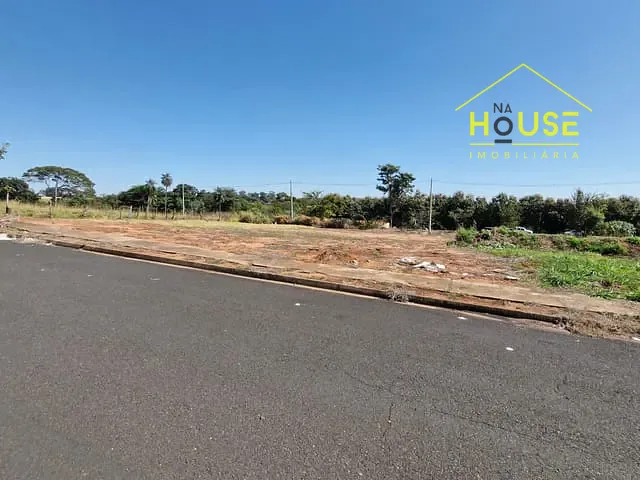 Terreno com 500m², à venda, no bairro Jd.Moreira em Votuporanga